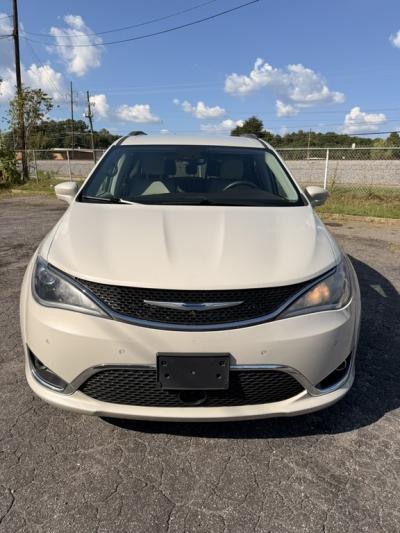 2019 Chrysler Pacifica Touring L Plus Pacifica Touring L Plus Mini Van 4D photo 1