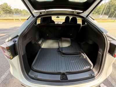 2022 Tesla Y Long Range AWD photo 5
