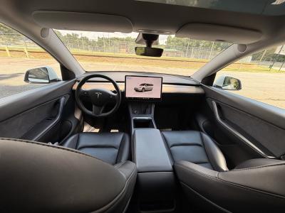 2022 Tesla Y Long Range AWD photo 6