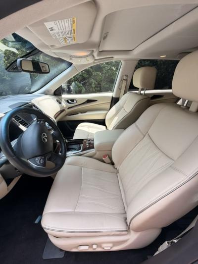 2016 Infinity QX60 AWD photo 5