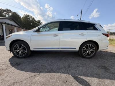 2016 Infinity QX60 AWD photo 3